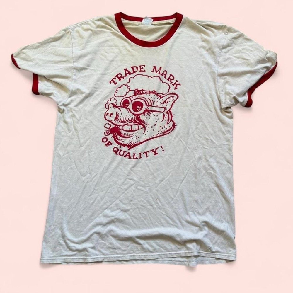 Vintage Rare Trade Mark of Quality Graphic T-Shirt with Classic Logo- 1990’s